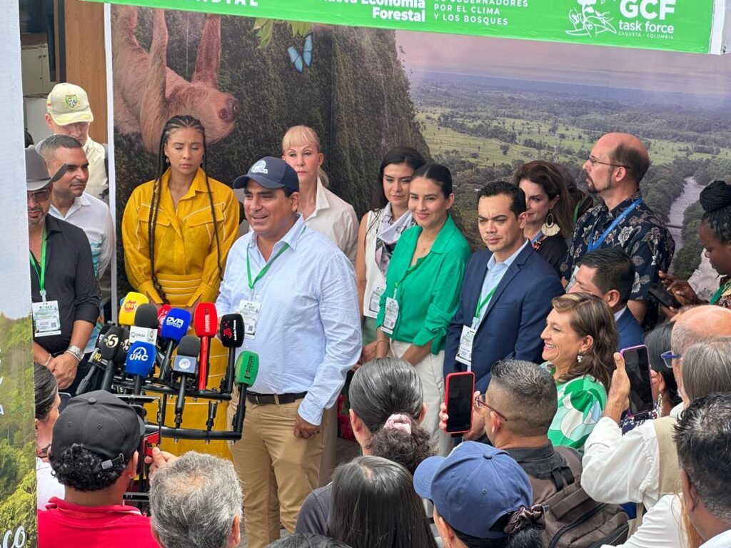 Gobernador Luis Neyra destaca cooperación internacional para la conservación ambiental durante foro en Colombia whatsapp image 2026 05 20 at 3.22.56 pm (1)
