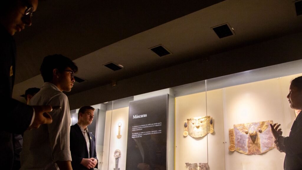 Experiencias notables en inclusión y accesibilidad realizadas en museos peruanos aborda una nueva publicación académica whatsapp image 2026 05 27 at 11.15.42 am (1)